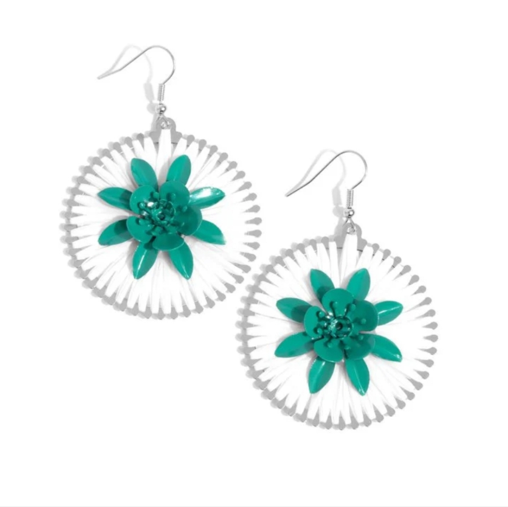 Dancing DayDream Green Earring Dangling Fashion Jewelry Paparazzi